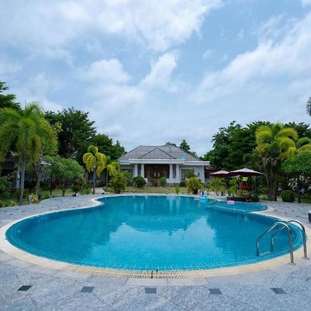Hotel Max Nay Pyi Taw Naypyidaw Bagian luar foto