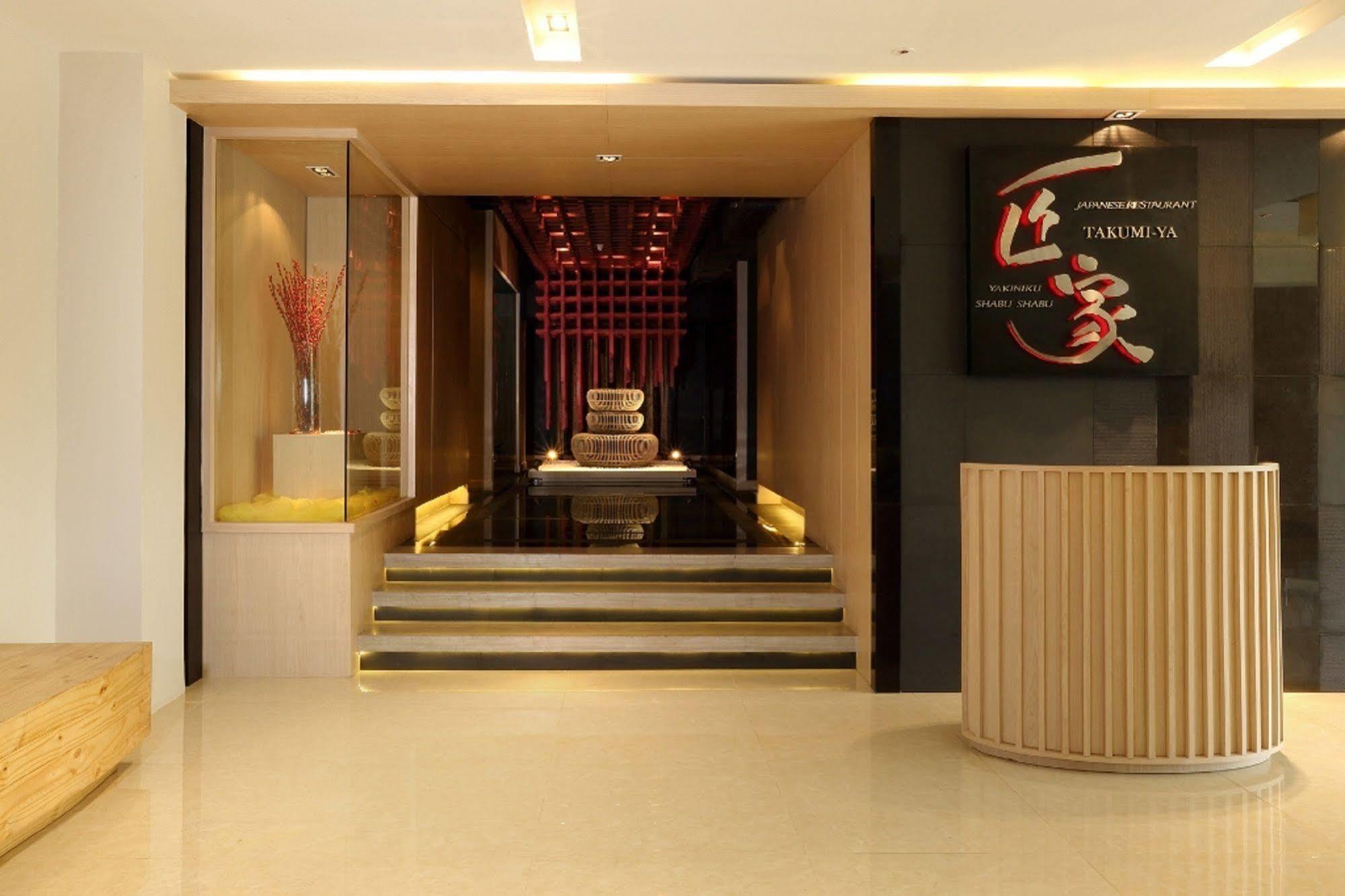 Hotel Max Nay Pyi Taw Naypyidaw Bagian luar foto